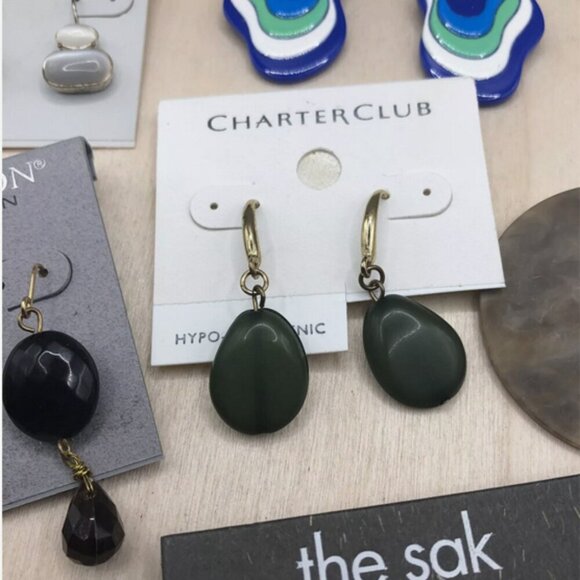 Lot 8 New Trendy Earrings Jewelry Mix Casual to Statement Dangle Long and Short - Picture 3 of 9